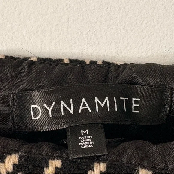 Dynamite Houndstooth Fringe Mini Skirt in Black and Cream - Picture 5 of 5